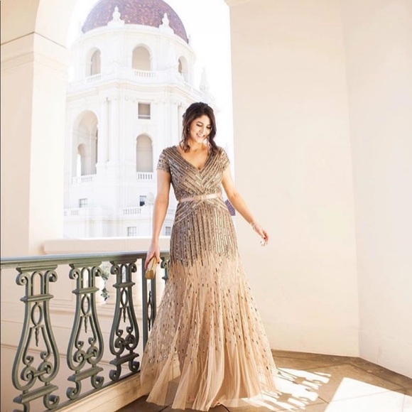 Adrianna-Papell beaded short sleeves V-Neck long evening Gown - Picture 5 of 16